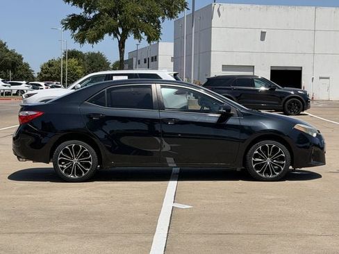 Used 2015 Toyota Corolla S FWD image 3
