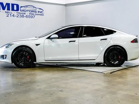 Used 2021 Tesla Model S Performance AWD/4WD image 12