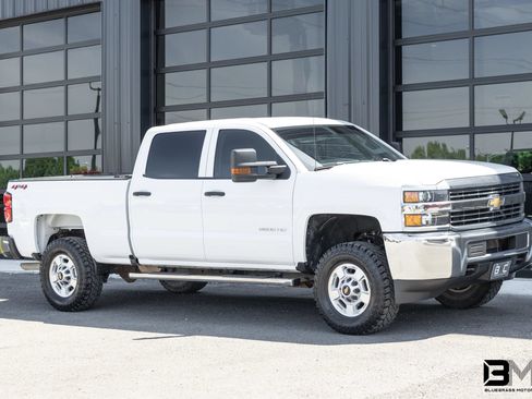 Used 2018 Chevrolet Silverado 2500 W/T w/ WT Fleet Convenience Package AWD/4WD image 7