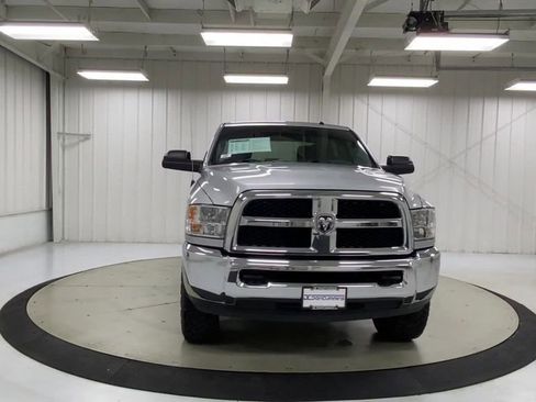 Used 2018 RAM 2500 Tradesman w/ Chrome Appearance Group image 3