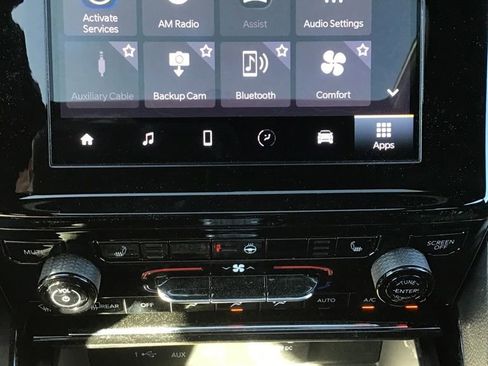 Used 2023 Jeep Grand Cherokee L Laredo AWD/4WD image 14