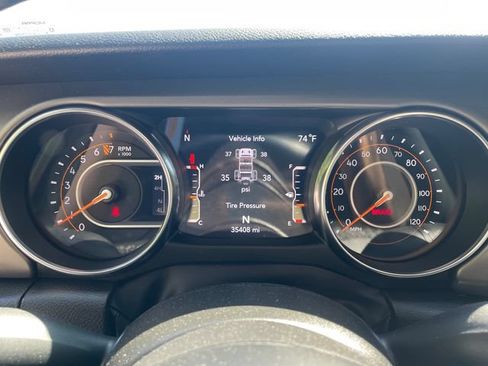 Used 2022 Jeep Wrangler Sport AWD/4WD image 20