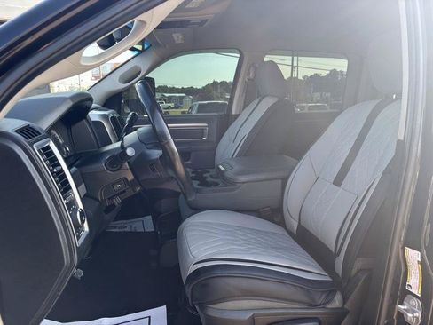 Used 2018 RAM 3500 SLT w/ Luxury Group AWD/4WD image 13