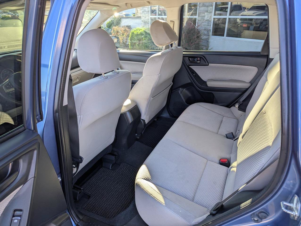 Used 2017 Subaru Forester 2.5i Premium w/ All-Weather Package AWD/4WD image 24
