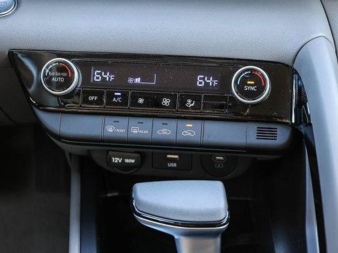 New 2026 Hyundai Elantra Hybrid FWD image 13