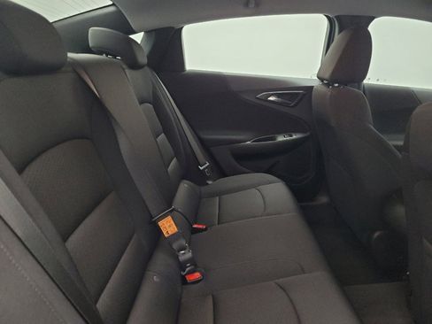 Used 2023 Chevrolet Malibu LS FWD image 19