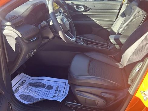 New 2026 Jeep Compass Latitude image 11