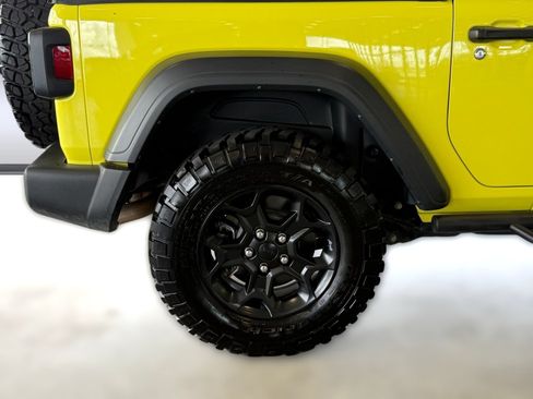 Used 2023 Jeep Wrangler Sport AWD/4WD image 12