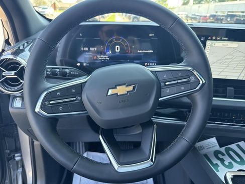 New 2026 Chevrolet Equinox LT image 9