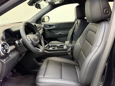 New 2026 Chevrolet Equinox LT w/ Convenience Package II image 24