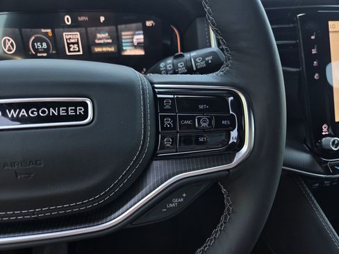New 2026 Jeep Grand Wagoneer L Summit AWD/4WD image 27