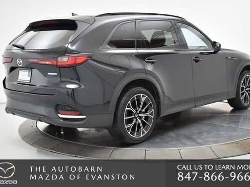 Certified 2025 MAZDA CX-70 Plug-In Hybrid w/ Premium Plus image 17