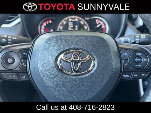 Certified 2025 Toyota RAV4 XLE AWD/4WD image 28