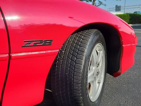 Used 1997 Chevrolet Camaro Z28 w/ Preferred Equipment Group 2 RWD image 19