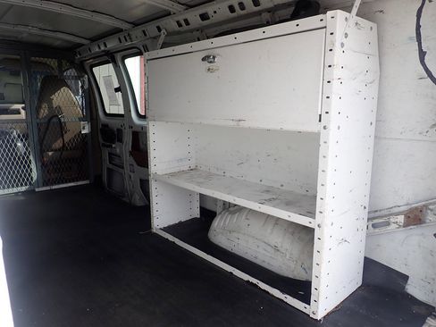 Used 2000 Chevrolet Express 3500 Extended image 15