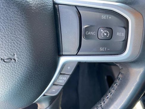 Used 2021 RAM 1500 Big Horn AWD/4WD image 18
