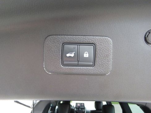 Used 2022 Nissan Armada SL w/ Midnight Edition Package AWD/4WD image 19