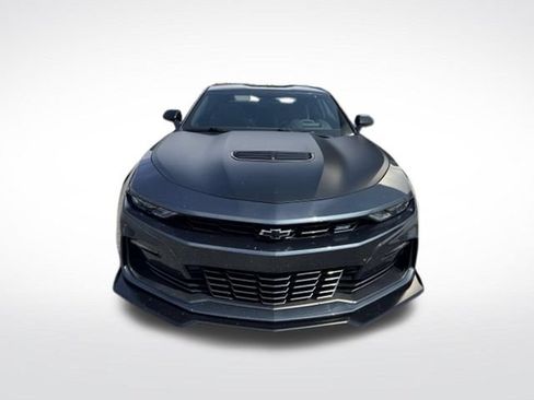 Used 2022 Chevrolet Camaro SS RWD image 8