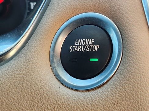 Certified 2023 Chevrolet Traverse LS image 25