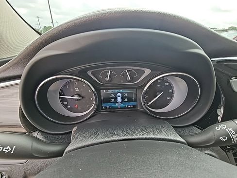 Used 2019 Buick Envision Essence w/ LPO, Active Package image 19