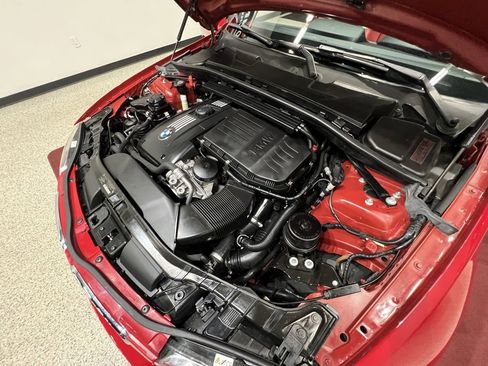 Used 2010 BMW 135i Convertible w/ Premium Pkg image 50