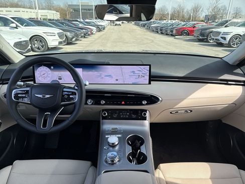 Used 2026 Genesis GV70 2.5T Select image 13
