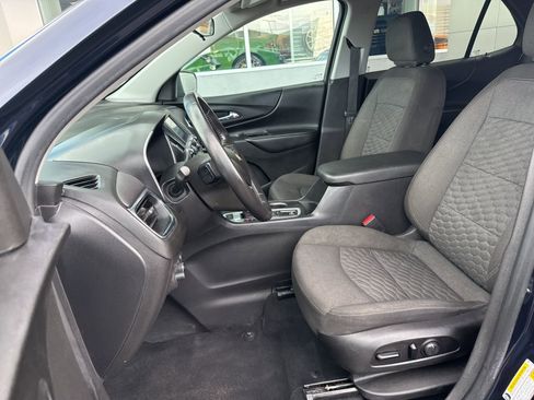 Used 2021 Chevrolet Equinox LT image 20