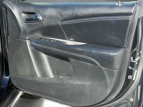 Used 2018 Dodge Journey Crossroad image 32