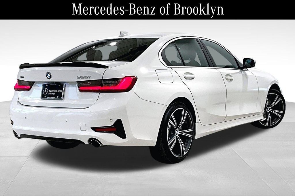 Used 2021 BMW 330i xDrive Sedan w/ Convenience Package AWD/4WD image 12