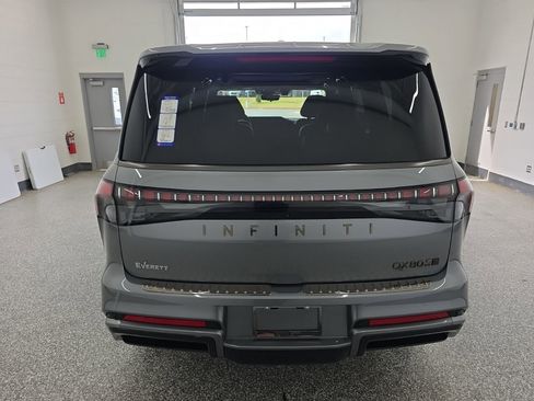 New 2026 INFINITI QX80 4WD w/ Sport Exterior Package image 4