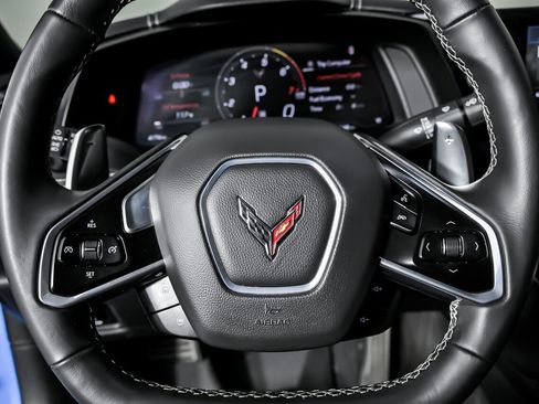 Used 2022 Chevrolet Corvette Stingray Coupe w/ Z51 Performance Package image 28