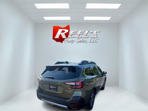 Used 2020 Subaru Outback Touring image 8