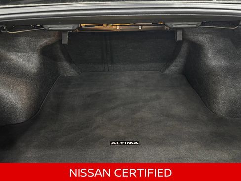 Certified 2024 Nissan Altima 2.5 SR FWD image 39