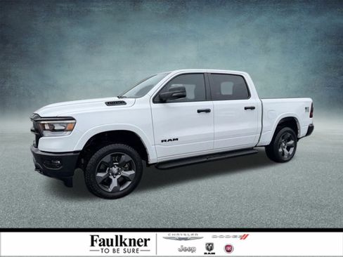 Used 2023 RAM 1500 Big Horn image 1