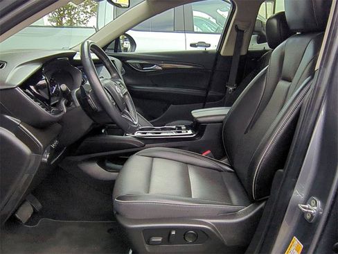 Certified 2022 Buick Envision Essence w/ Technology Package I image 22