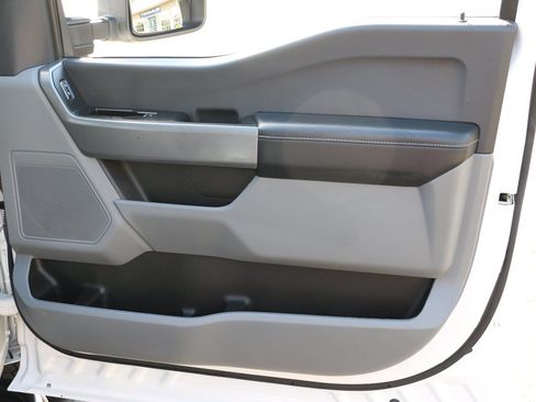 Used 2023 Ford F250 XLT AWD/4WD image 30
