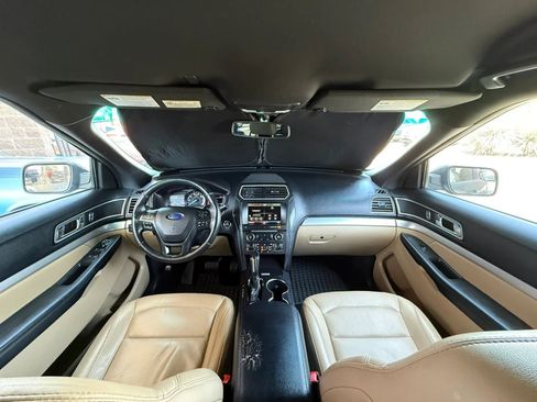 Used 2016 Ford Explorer XLT w/ Equipment Group 202A FWD image 47
