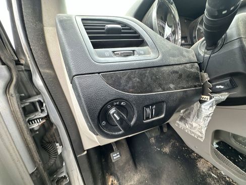 Used 2012 Dodge Grand Caravan SXT image 15