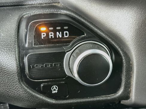 Used 2021 RAM 1500 Big Horn RWD image 18