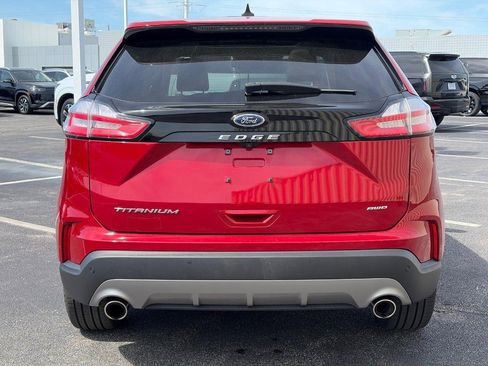 Used 2023 Ford Edge Titanium AWD/4WD image 3