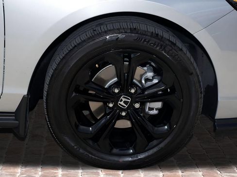 Certified 2025 Honda Accord SE image 39