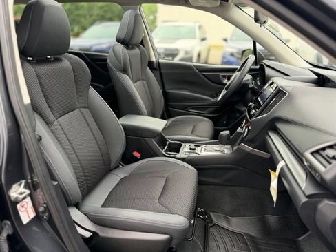 Used 2019 Subaru Forester Premium AWD/4WD image 25