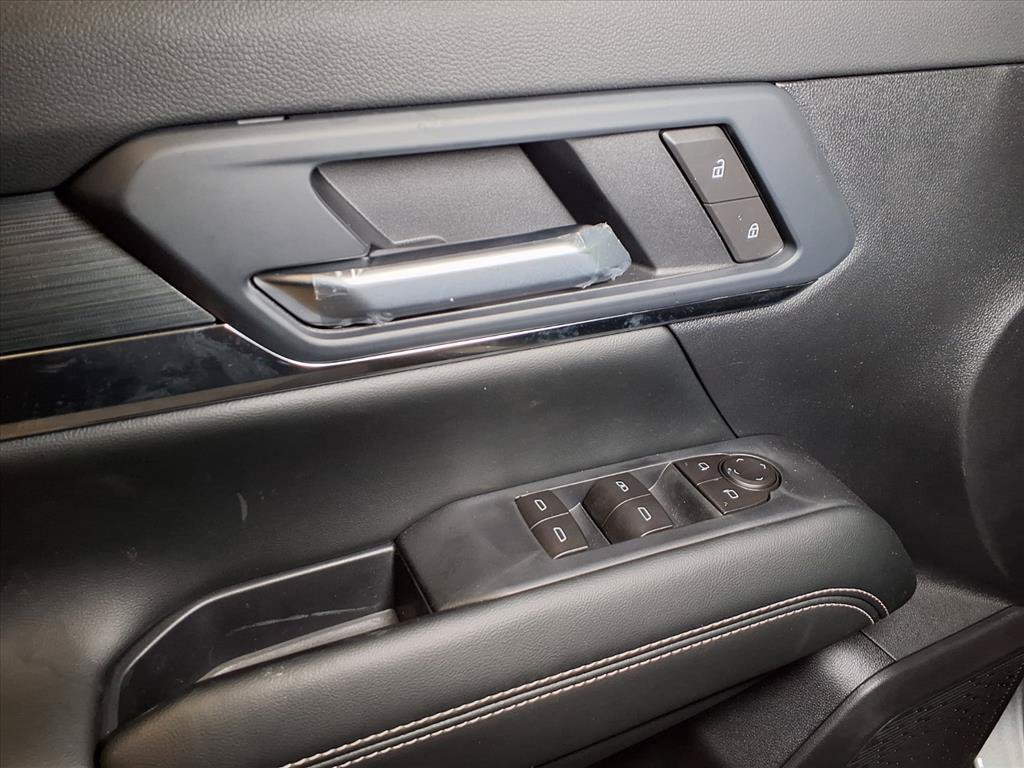 Used 2026 GMC Terrain Elevation w/ Black Edition FWD image 15