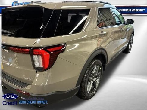 New 2026 Ford Explorer ST-Line w/ ST-Line Street Pack AWD/4WD image 2