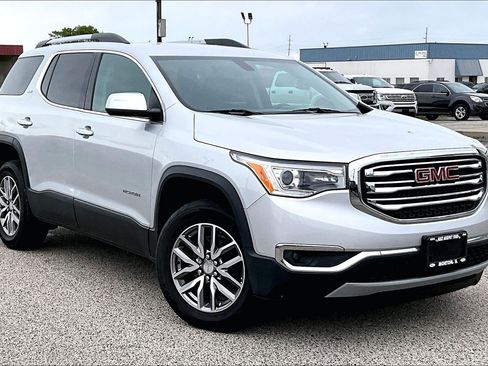 Used 2019 GMC Acadia SLE FWD image 36