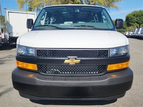New 2025 Chevrolet Express 2500 w/ Driver Convenience Package image 12