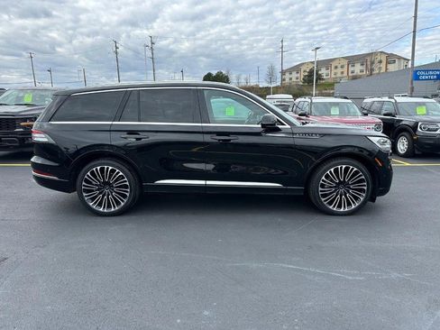 Certified 2023 Lincoln Aviator Black Label w/ Dynamic Handling Package image 2
