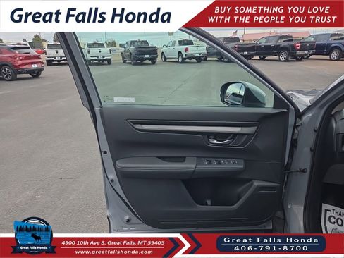 Certified 2024 Honda CR-V LX image 11