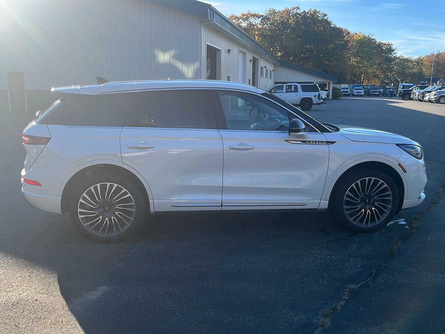Used 2020 Lincoln Corsair Reserve w/ Appearance Package AWD/4WD image 38