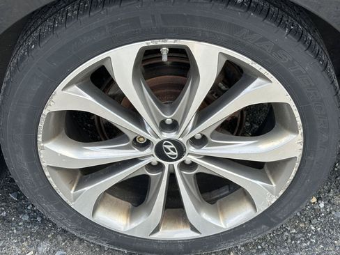 Used 2023 Hyundai Sonata SEL w/ Convenience Package FWD image 12